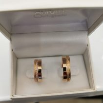 aliança com 2 frisos polida e picotada