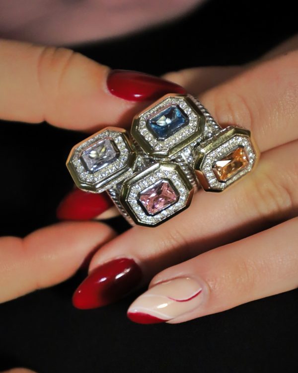 wonderland hexagonal