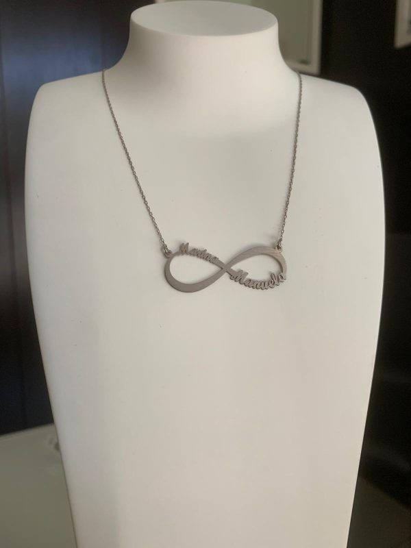 Infinitos nomes - colar