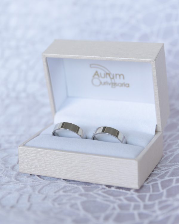 alianças fita brancas