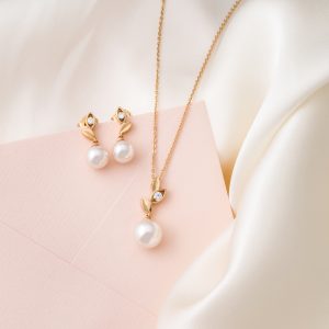 Conjunto em prata Majorica - 228 € - Colar e brincos Tu y Yo